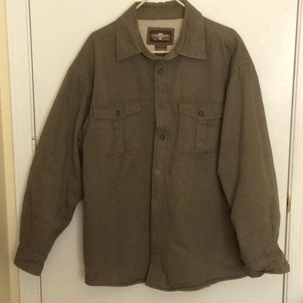 Levi Strauss fleece-lined shirt jacket. Size L.